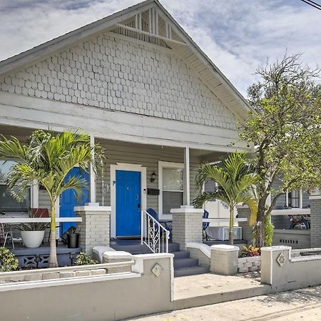 Updated Ybor City House With Fenced Yard Tampa Exterior foto